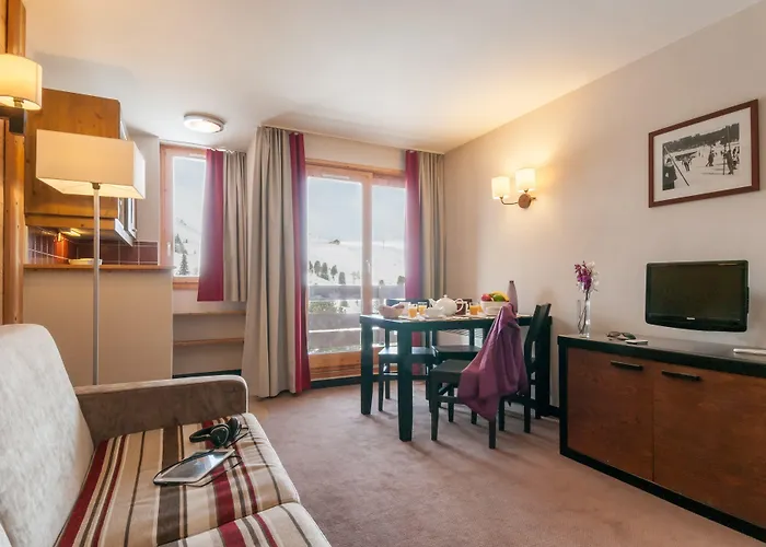 Hotel apartamentowy Pierre & Le Quartz 3*