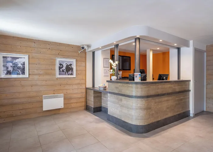 Pierre & Le Quartz 3* La Plagne