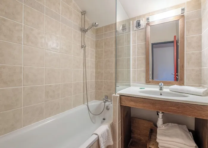 Hotel apartamentowy Pierre & Le Quartz 3*