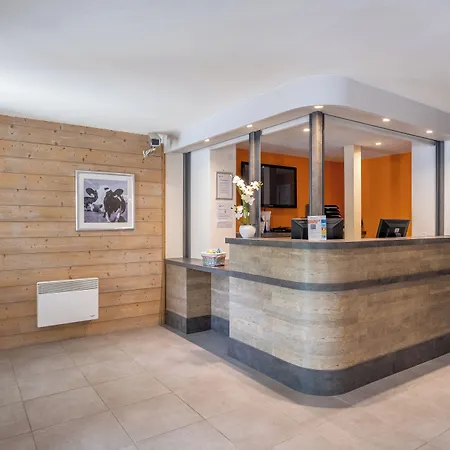 Pierre & Le Quartz 3* La Plagne