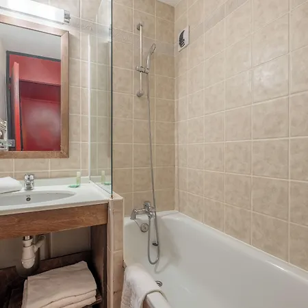 Pierre & Le Quartz Aparthotel