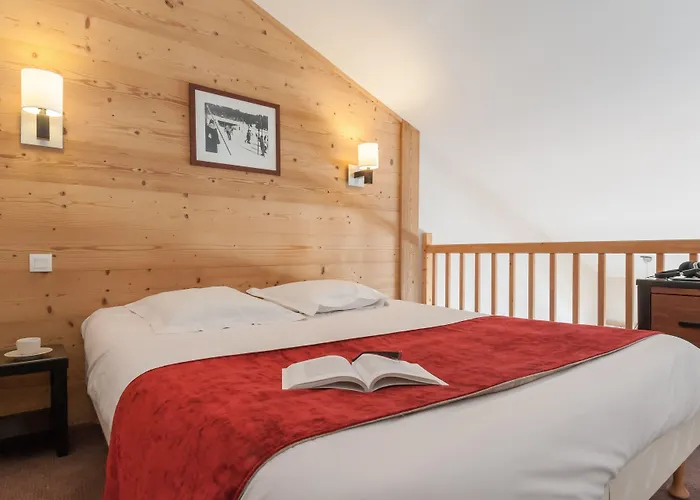 Aparthotel Résidence Pierre&vacances Le Quartz 3*